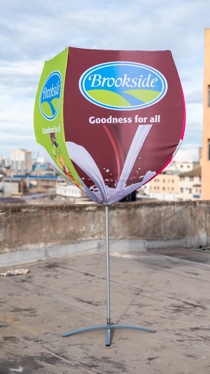 Lantern Banner - Elegant Party & Event Decoration - Image 2