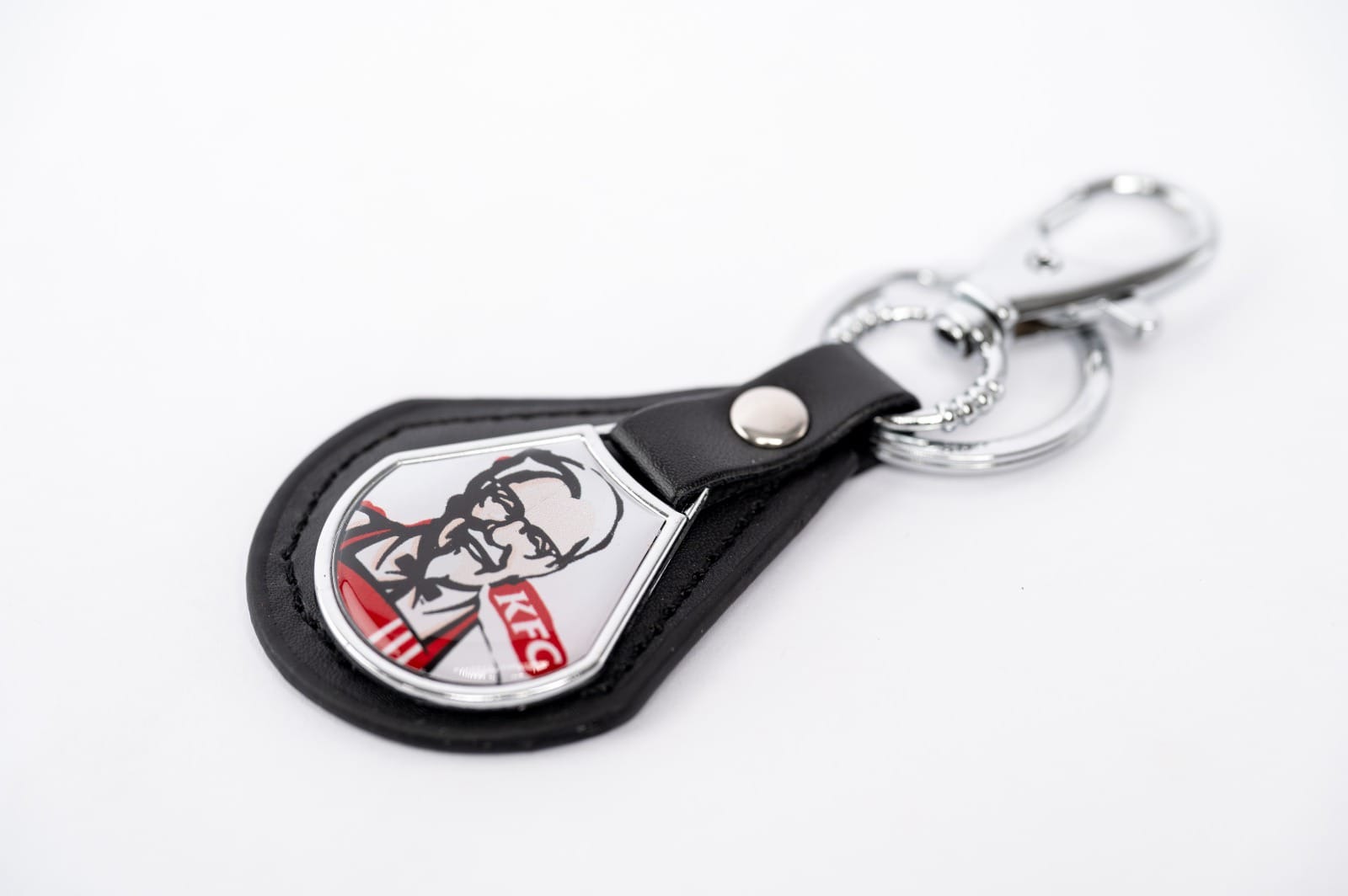 Premium Leather Keyholders – Custom Branded Keychains for Corporate & Personal Use - Image 2