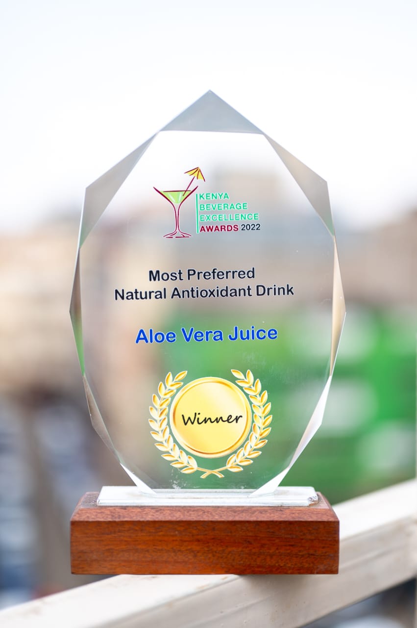 Wooden Base Sharp Pointed Award